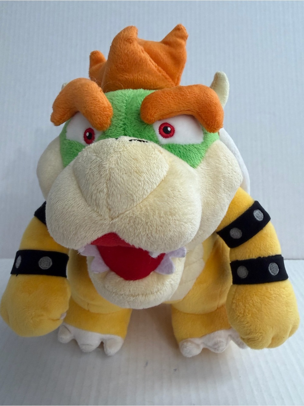 Super Mario Bros Sanei Bowser Plush